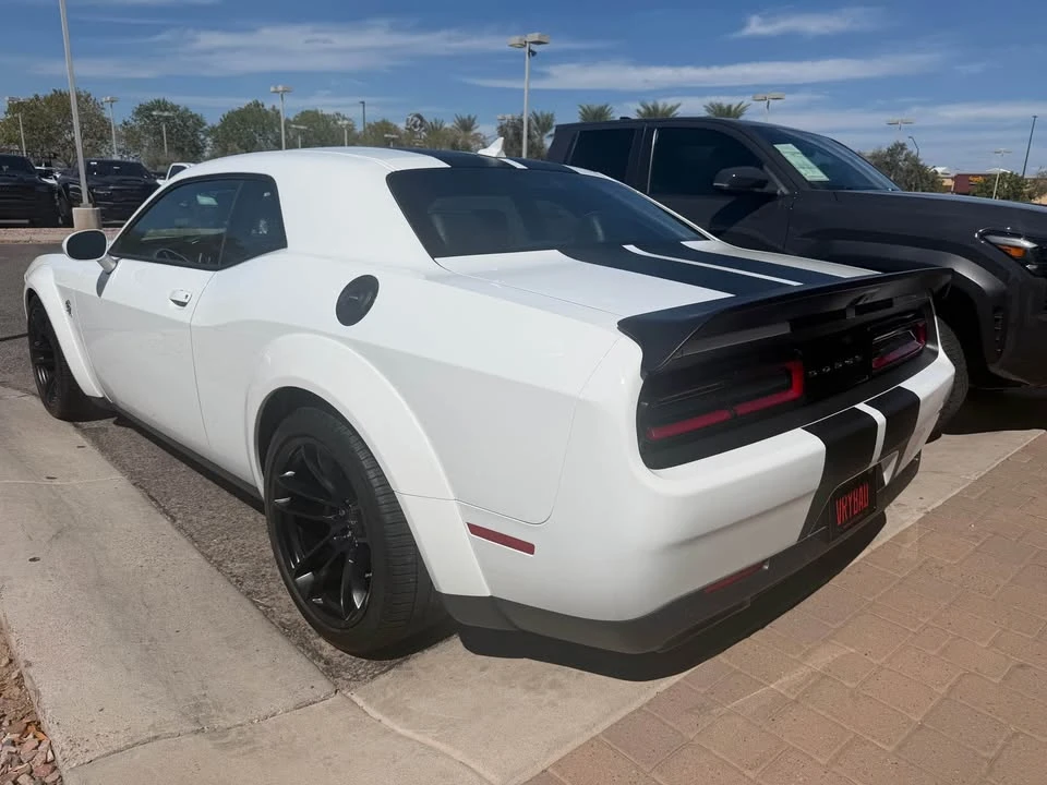 2022 Dodge Challenger SRT Hellcat 3rd Gen - Image 8 of 15
