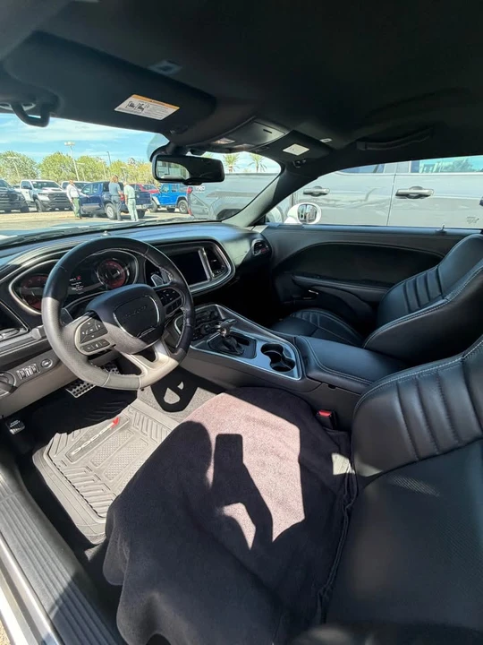 2022 Dodge Challenger SRT Hellcat 3rd Gen - Image 12 of 15