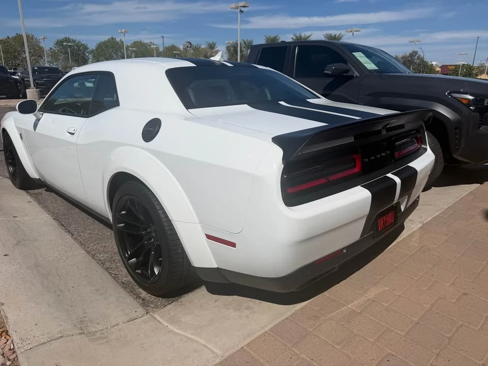 2022 Dodge Challenger SRT Hellcat 3rd Gen - Image 10 of 15
