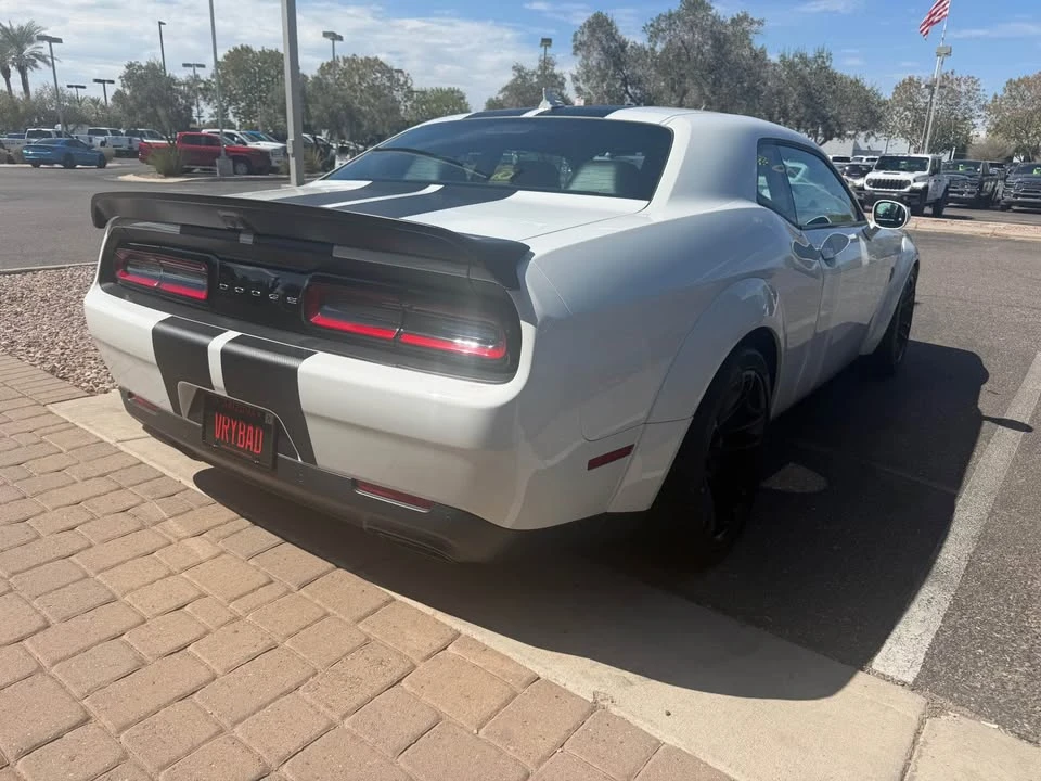 2022 Dodge Challenger SRT Hellcat 3rd Gen - Image 9 of 15