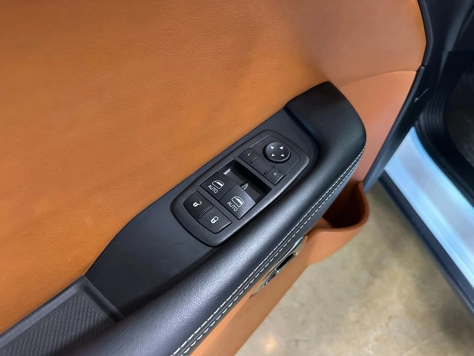 2022 Dodge Challenger SRT Hellcat 3rd Gen - Image 13 of 20