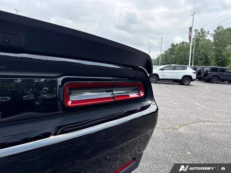 2022 Dodge Challenger SRT Hellcat 3rd Gen - Image 17 of 17