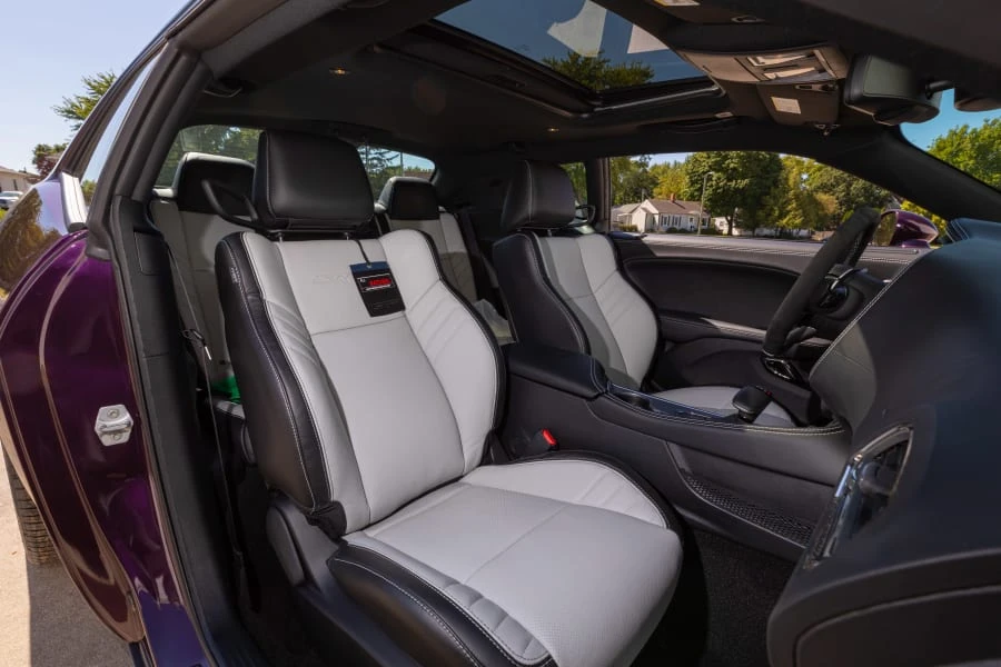 2022 Dodge Challenger SRT Hellcat 3rd Gen - Image 29 of 31