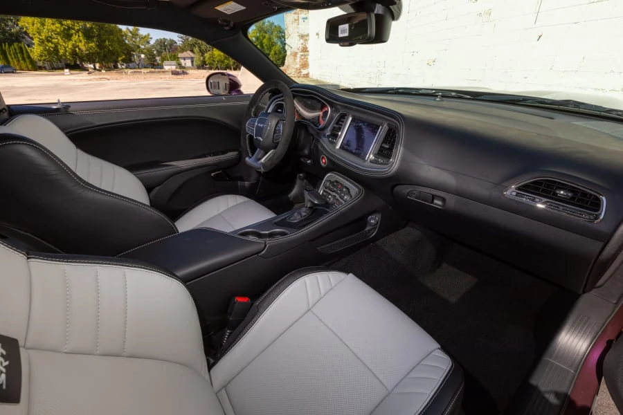 2022 Dodge Challenger SRT Hellcat 3rd Gen - Image 24 of 31
