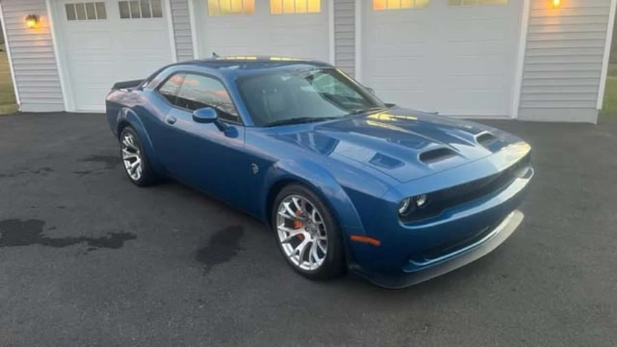 2022 Dodge Challenger SRT Hellcat 3rd Gen - Image 5 of 10
