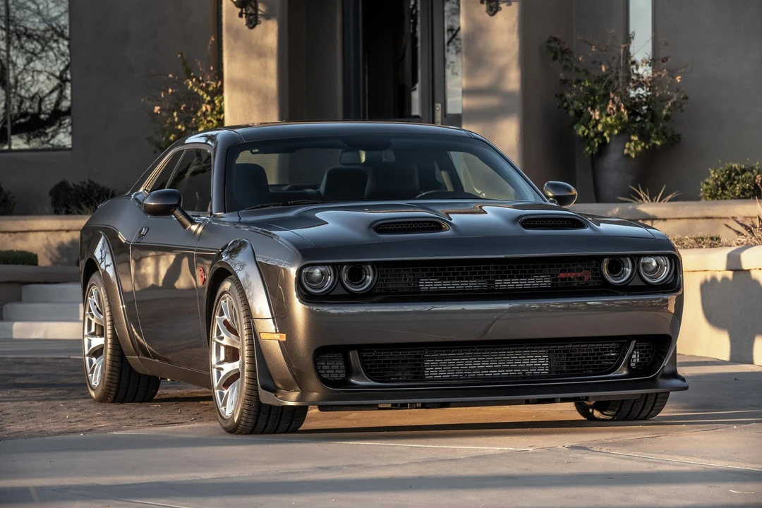 2022 Dodge Challenger SRT Hellcat 3rd Gen - Image 5 of 31