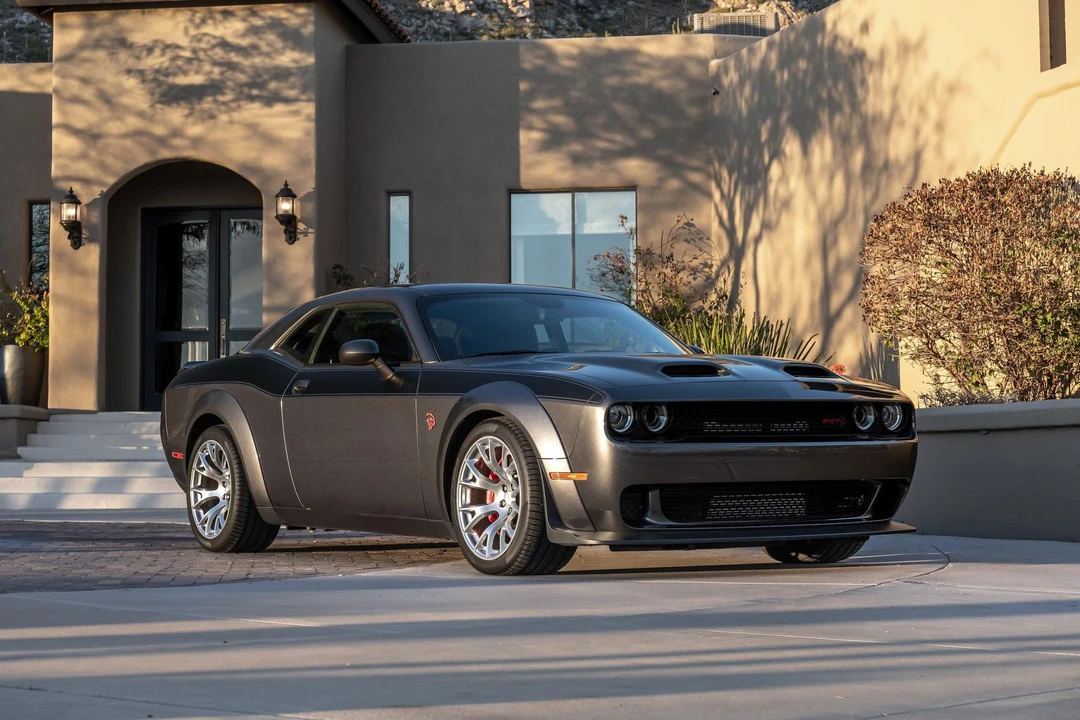 2022 Dodge Challenger SRT Hellcat 3rd Gen - Image 7 of 31