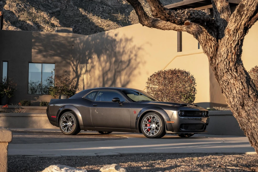 2022 Dodge Challenger SRT Hellcat 3rd Gen - Image 8 of 31