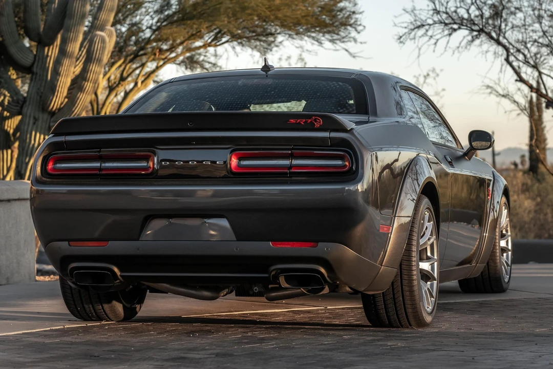 2022 Dodge Challenger SRT Hellcat 3rd Gen - Image 14 of 31