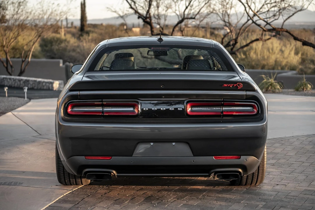 2022 Dodge Challenger SRT Hellcat 3rd Gen - Image 16 of 31