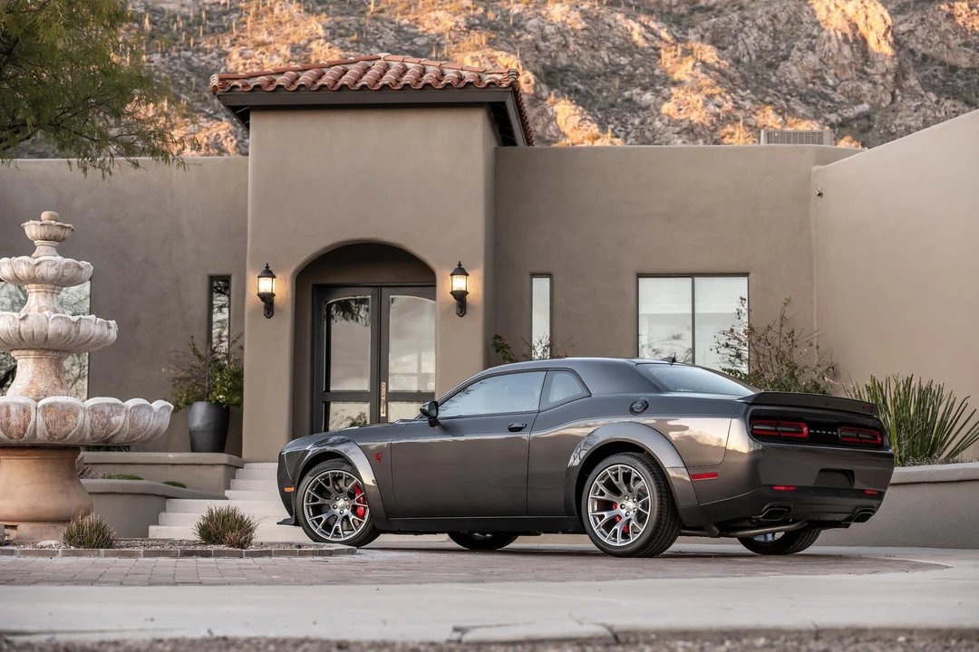 2022 Dodge Challenger SRT Hellcat 3rd Gen - Image 20 of 31