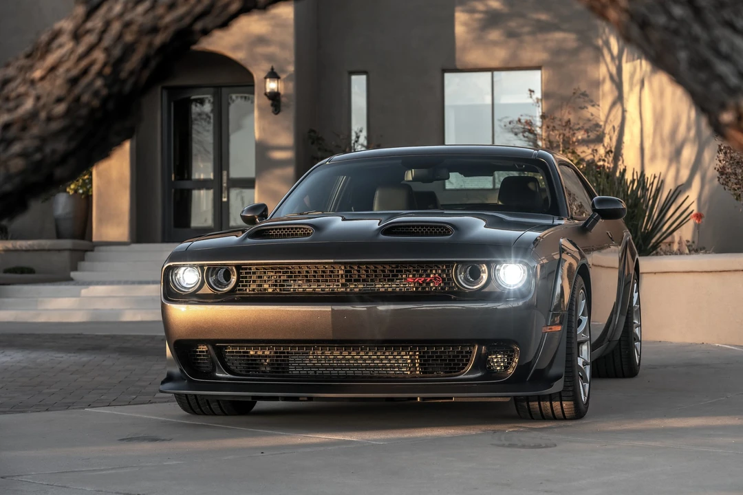 2022 Dodge Challenger SRT Hellcat 3rd Gen - Image 26 of 31