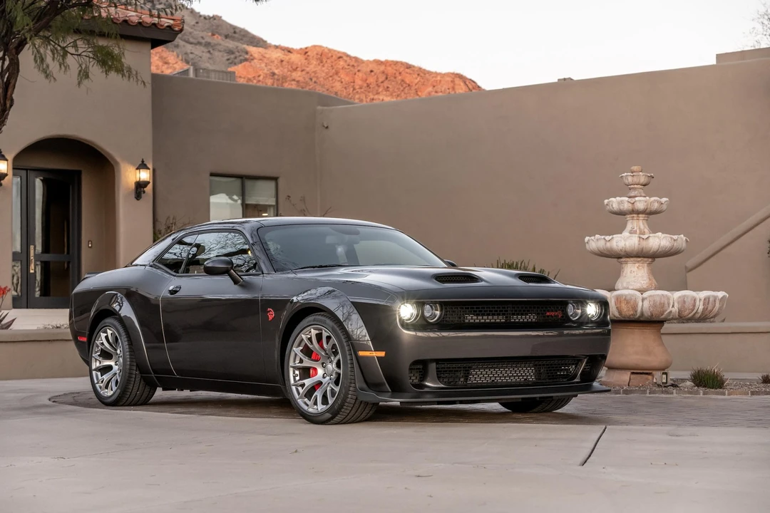 2022 Dodge Challenger SRT Hellcat 3rd Gen - Image 29 of 31