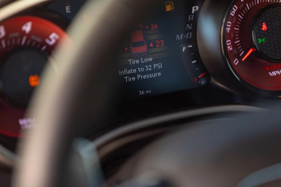2022 Dodge Challenger SRT Hellcat 3rd Gen - Image 14 of 27
