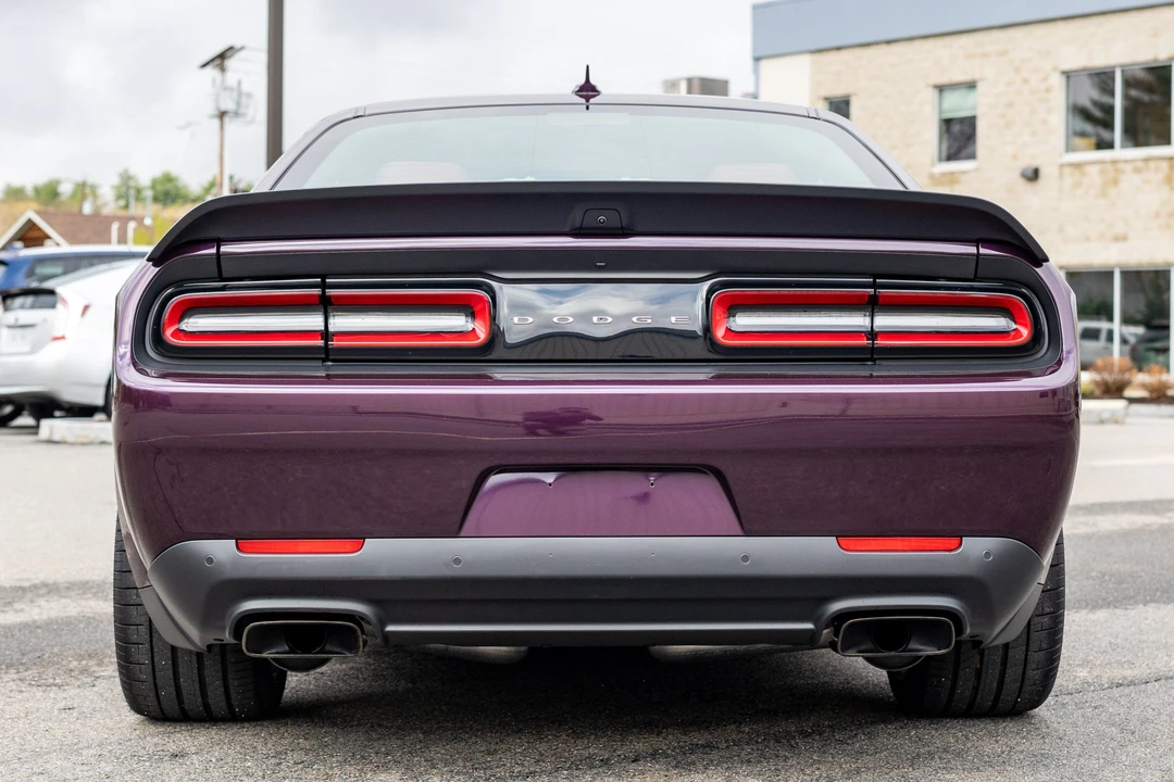 2022 Dodge Challenger SRT Hellcat 3rd Gen - Image 9 of 31