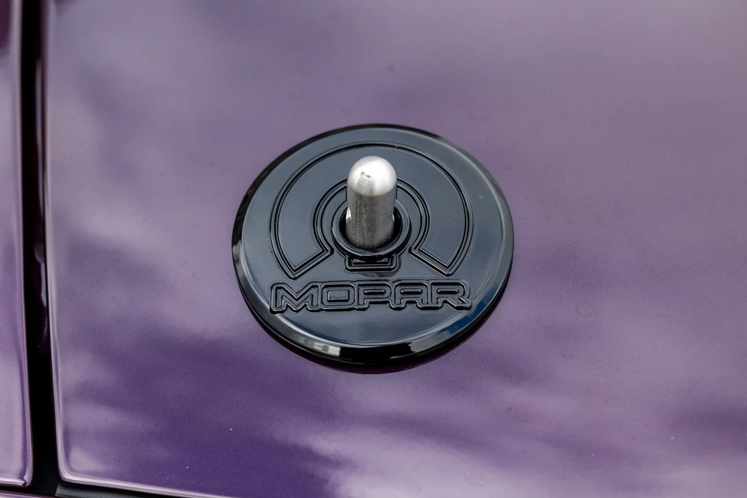 2022 Dodge Challenger SRT Hellcat 3rd Gen - Image 29 of 31