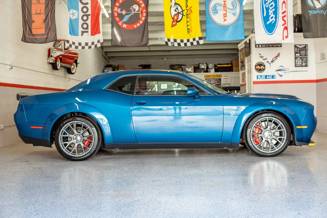 2022 Dodge Challenger SRT Hellcat 3rd Gen - Image 5 of 31