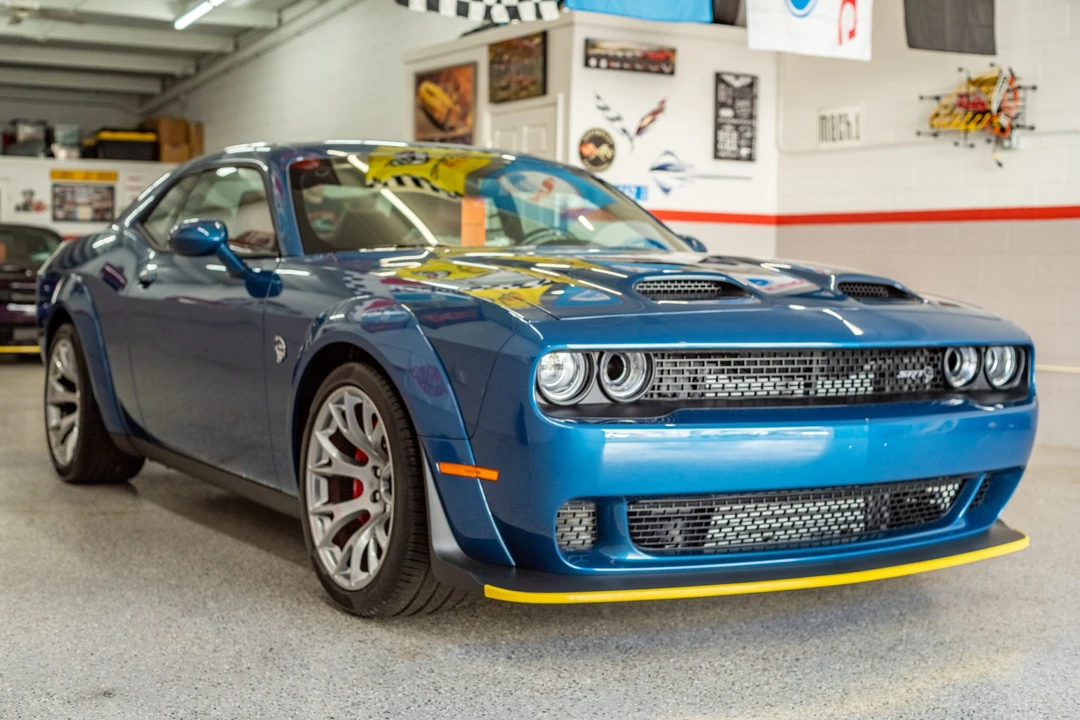 2022 Dodge Challenger SRT Hellcat 3rd Gen - Image 4 of 31