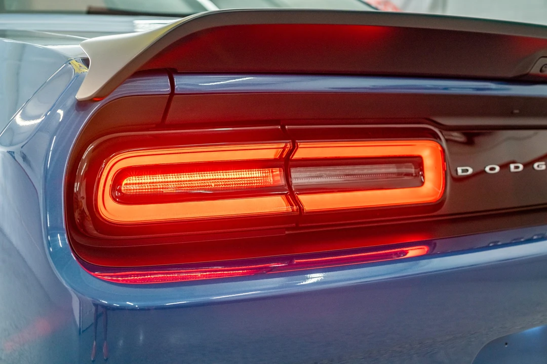 2022 Dodge Challenger SRT Hellcat 3rd Gen - Image 15 of 31