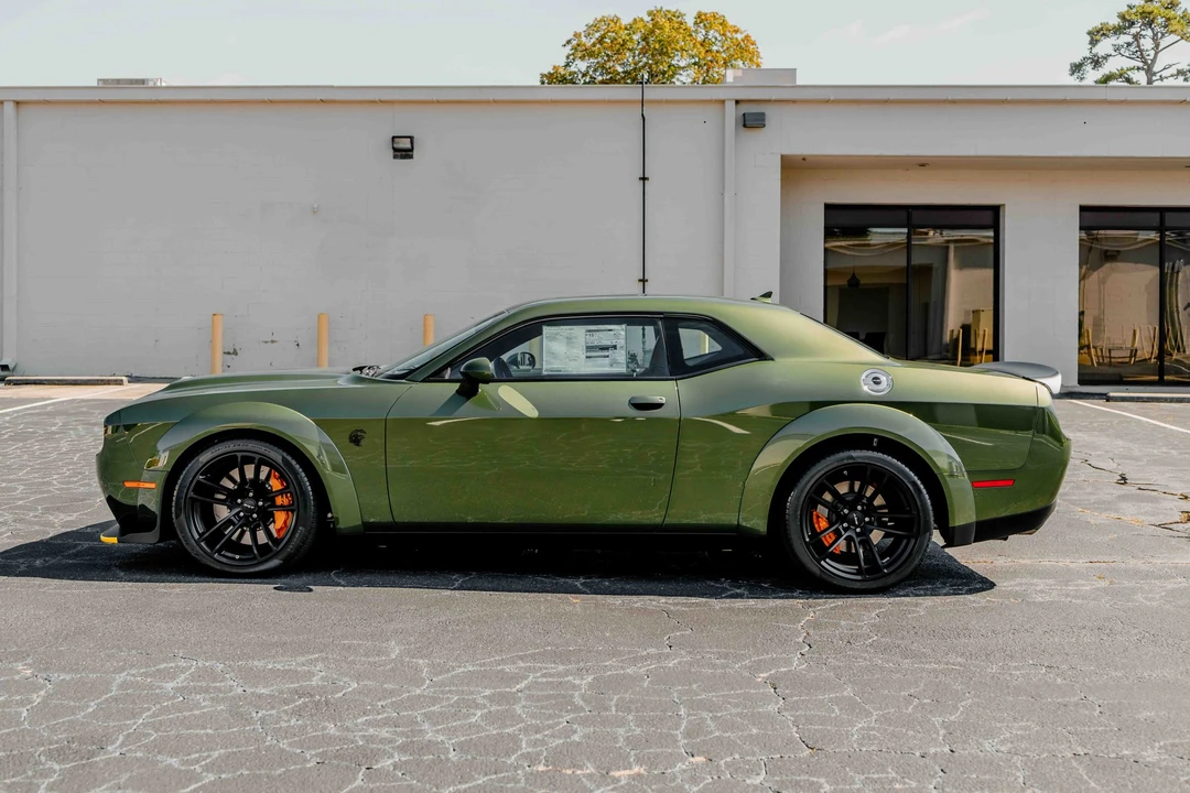 2022 Dodge Challenger SRT Hellcat 3rd Gen - Image 23 of 31