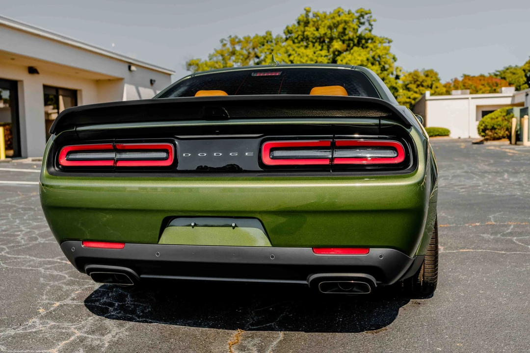 2022 Dodge Challenger SRT Hellcat 3rd Gen - Image 13 of 31