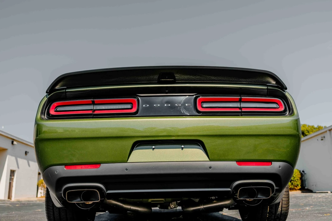 2022 Dodge Challenger SRT Hellcat 3rd Gen - Image 16 of 31