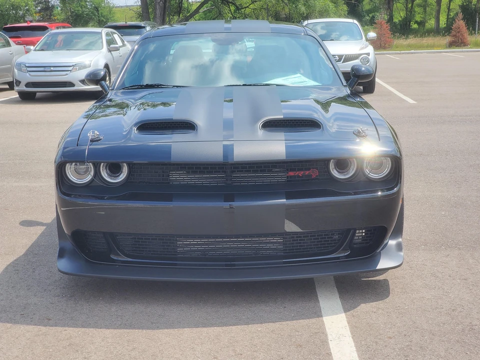 2022 Dodge Challenger SRT Hellcat 3rd Gen - Image 13 of 31