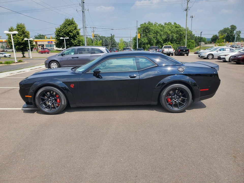 2022 Dodge Challenger SRT Hellcat 3rd Gen - Image 3 of 31