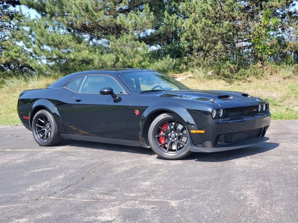 2022 Dodge Challenger SRT Hellcat 3rd Gen - Image 11 of 31