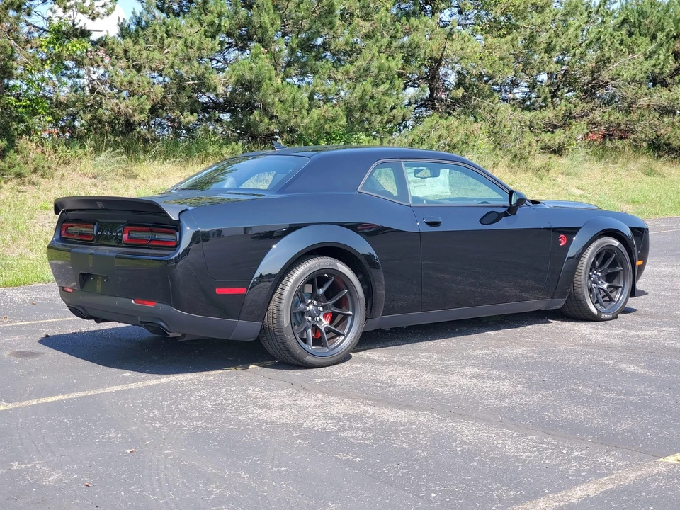 2022 Dodge Challenger SRT Hellcat 3rd Gen - Image 8 of 31