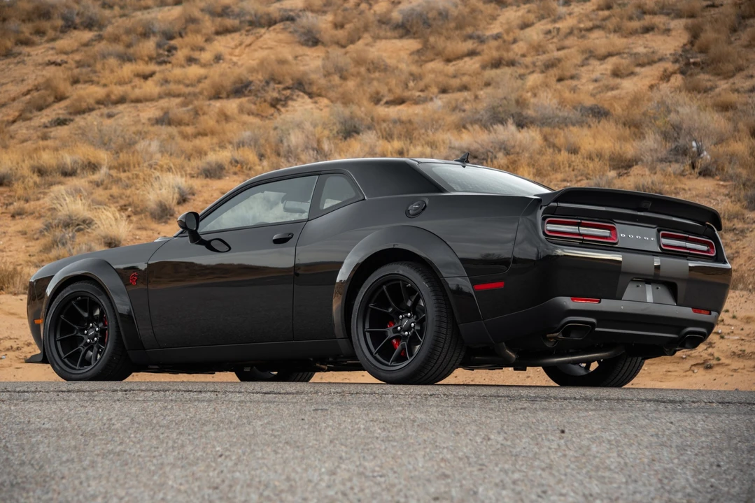 2022 Dodge Challenger SRT Hellcat 3rd Gen - Image 7 of 31