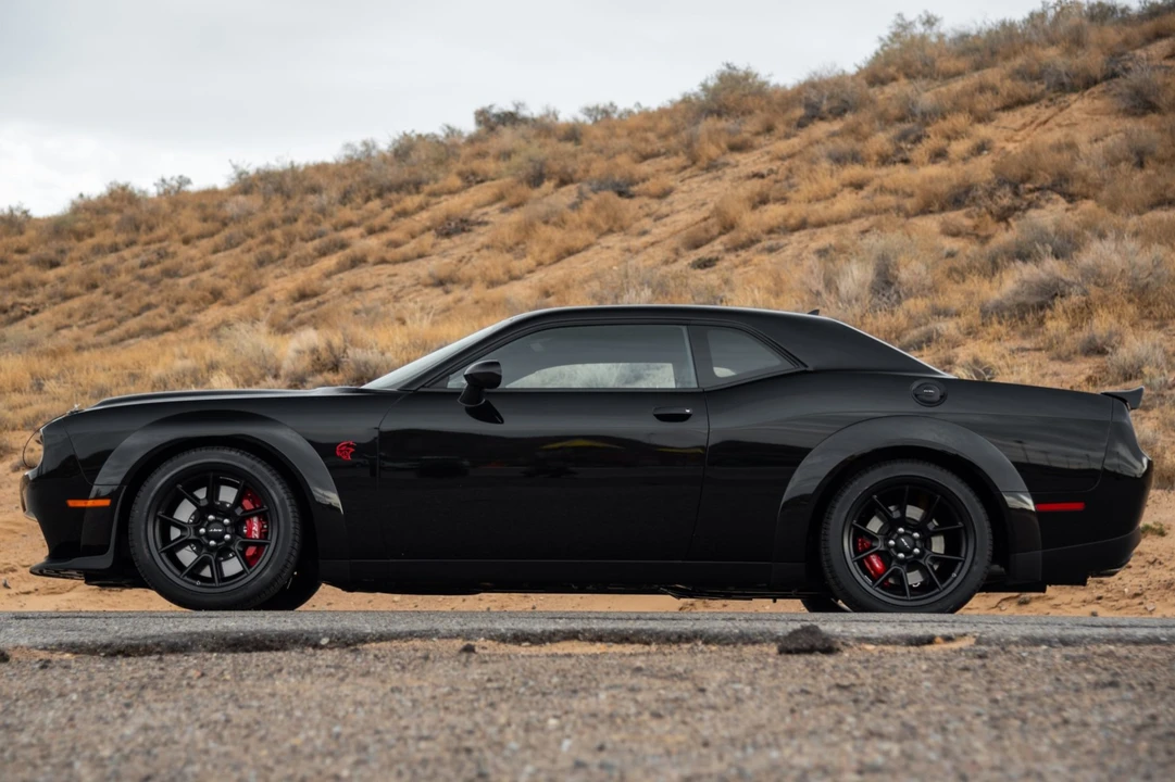 2022 Dodge Challenger SRT Hellcat 3rd Gen - Image 8 of 31