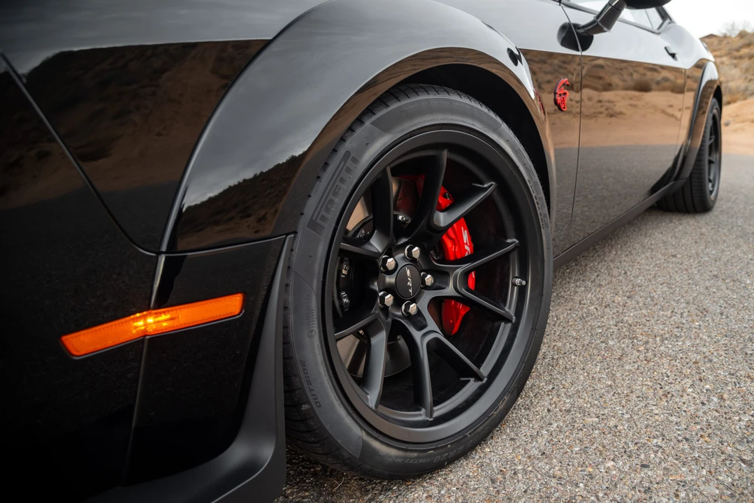 2022 Dodge Challenger SRT Hellcat 3rd Gen - Image 24 of 31