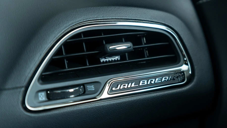2022 Dodge Challenger SRT Hellcat 3rd Gen - Image 28 of 31