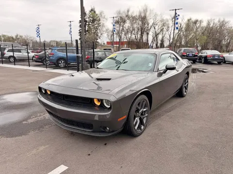 2022 Dodge Challenger SXT