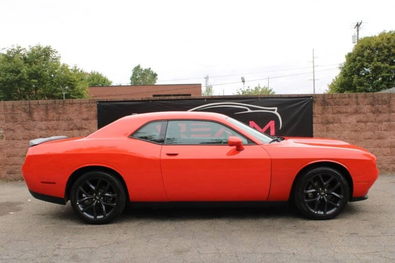 2022 Dodge Challenger 3rd Gen - Image 4 of 20