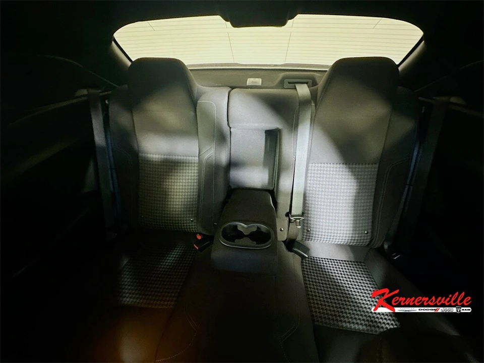 2022 Dodge Challenger 3rd Gen - Image 13 of 21