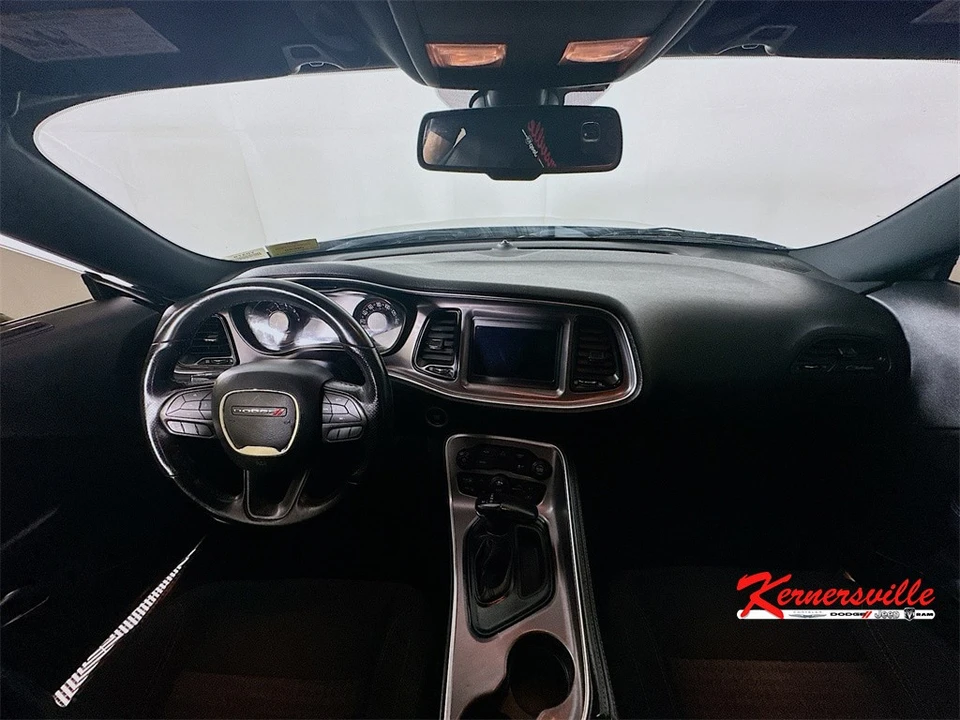 2022 Dodge Challenger 3rd Gen - Image 10 of 12
