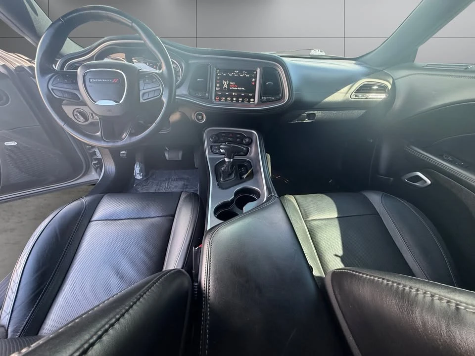2022 Dodge Challenger 3rd Gen - Image 15 of 20