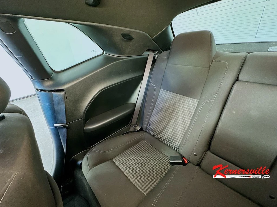 2022 Dodge Challenger 3rd Gen - Image 12 of 24