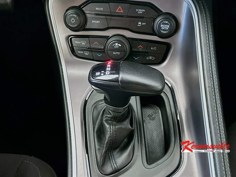 2022 Dodge Challenger 3rd Gen - Image 16 of 24