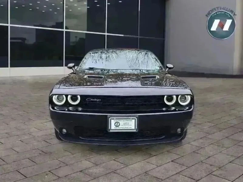 2022 Dodge Challenger 3rd Gen - Image 8 of 12
