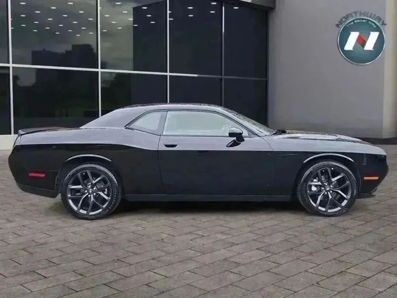 2022 Dodge Challenger 3rd Gen - Image 6 of 12