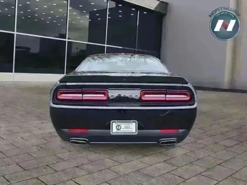 2022 Dodge Challenger 3rd Gen - Image 4 of 12