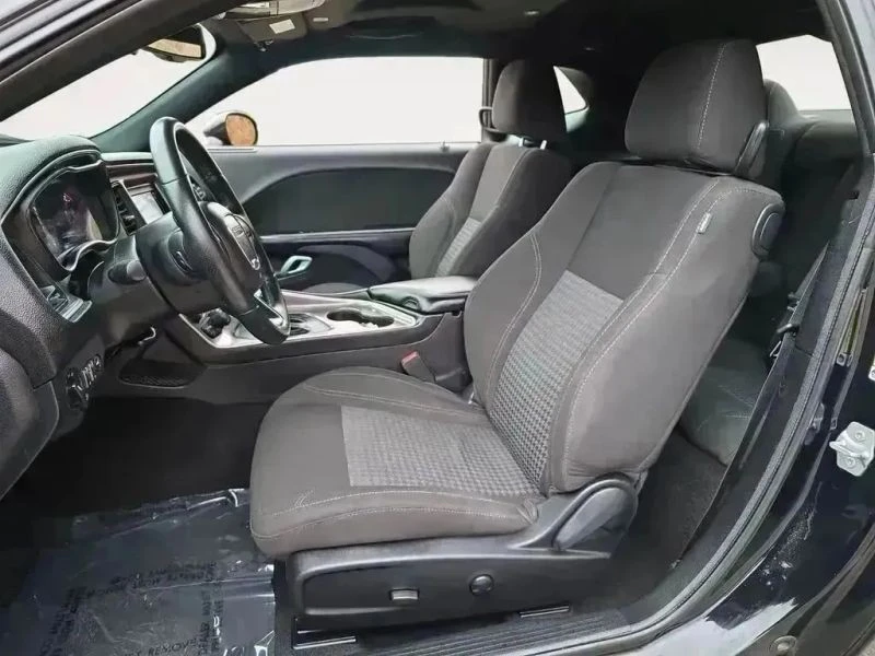 2022 Dodge Challenger 3rd Gen - Image 9 of 12
