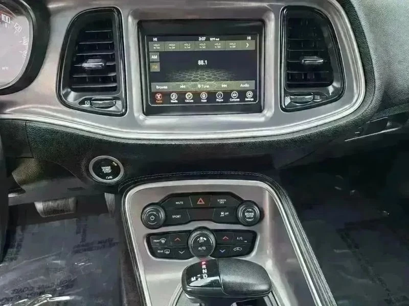 2022 Dodge Challenger 3rd Gen - Image 11 of 12