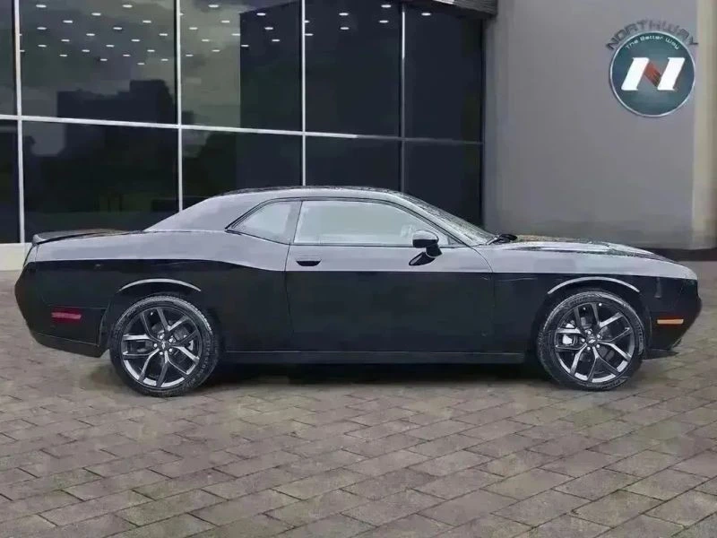 2022 Dodge Challenger 3rd Gen - Image 6 of 12