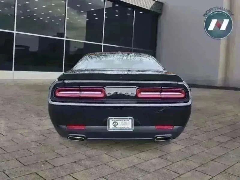 2022 Dodge Challenger 3rd Gen - Image 4 of 12