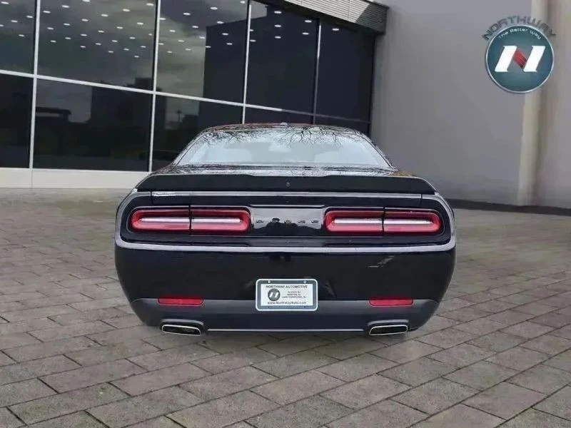 2022 Dodge Challenger 3rd Gen - Image 4 of 12