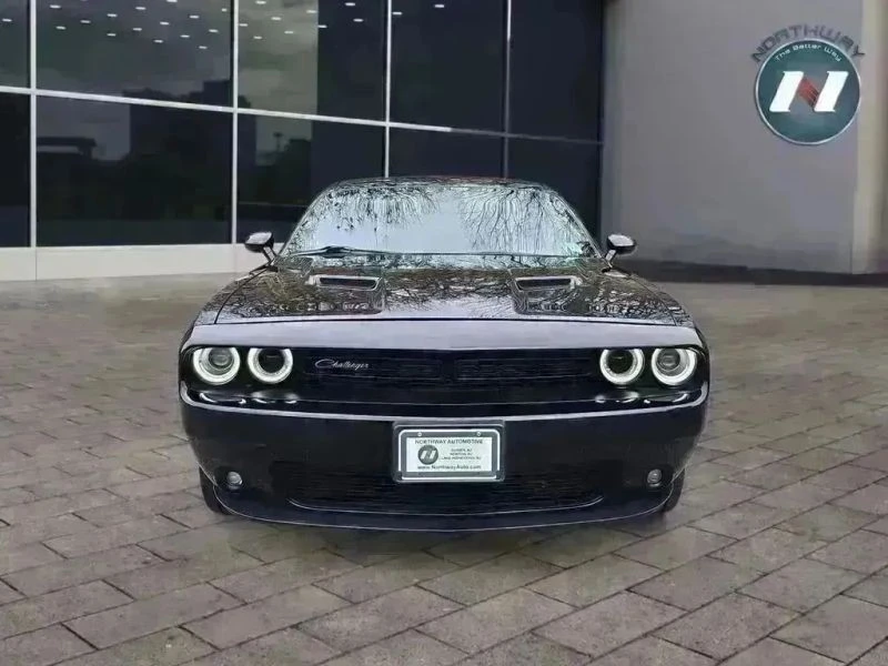 2022 Dodge Challenger 3rd Gen - Image 8 of 12